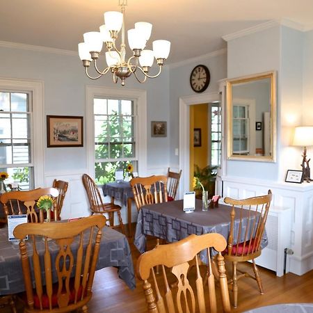 Camden Windward House Hotel Екстериор снимка