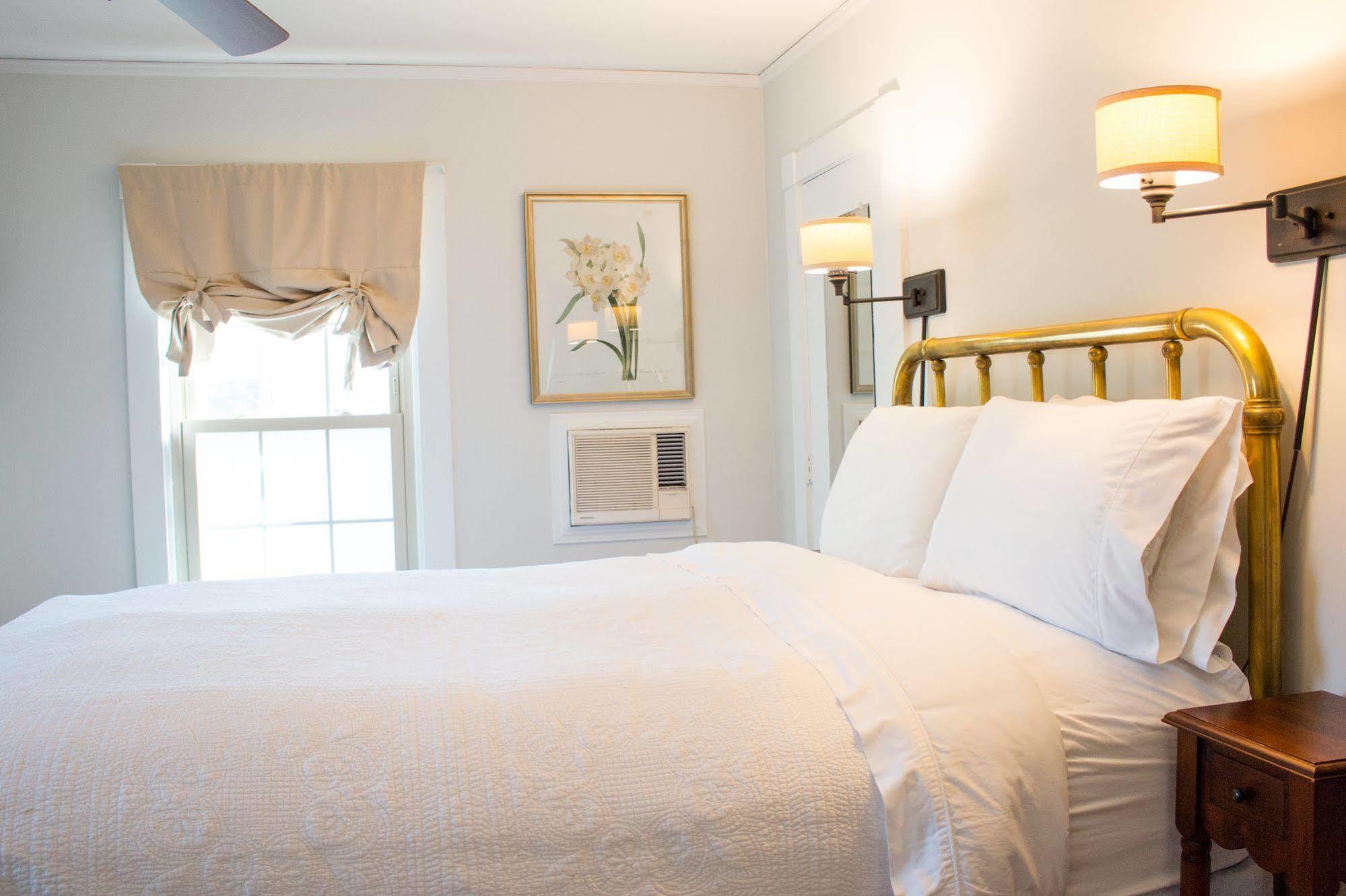 Camden Windward House Hotel Екстериор снимка